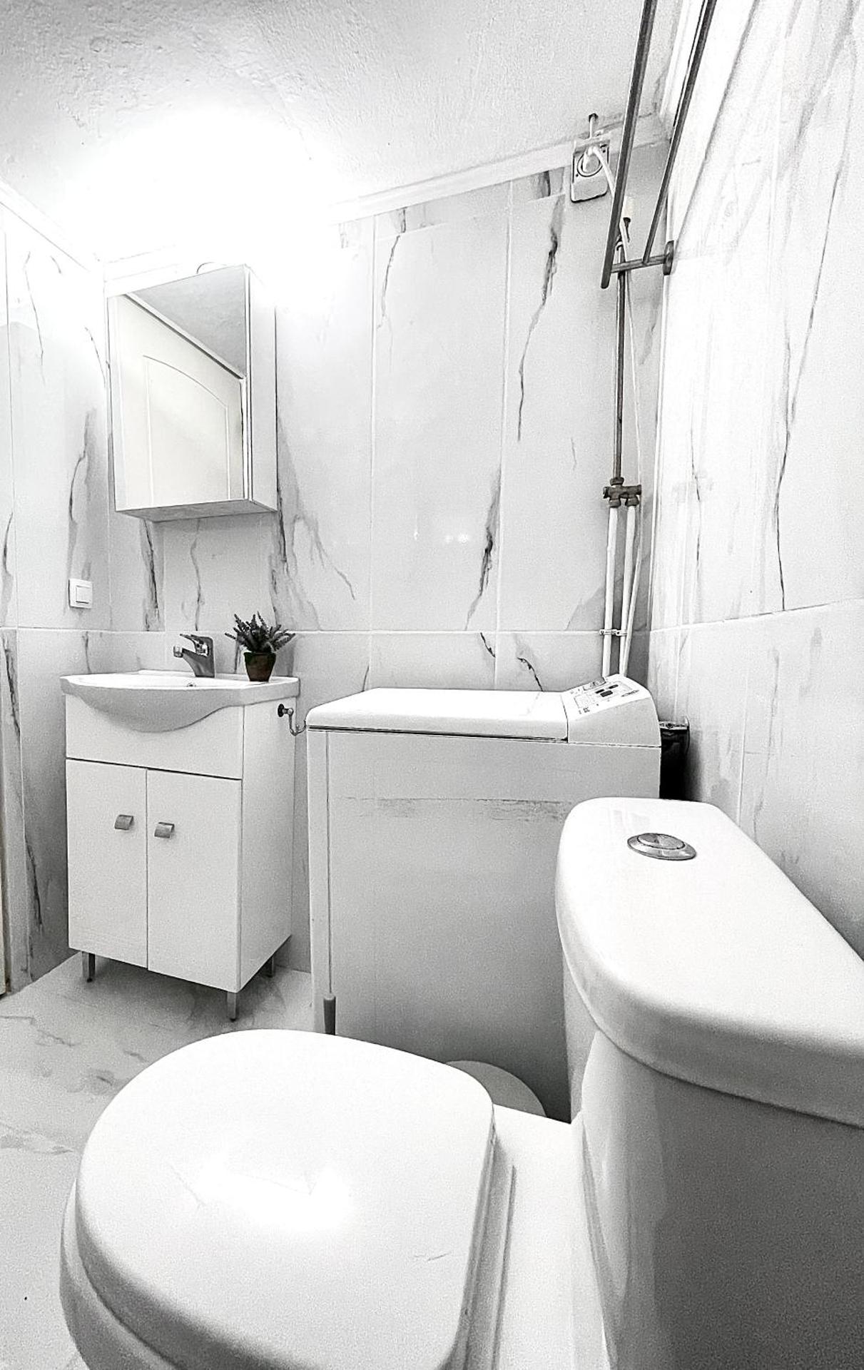 Odyseia Apts I at the center of the City & Old Town