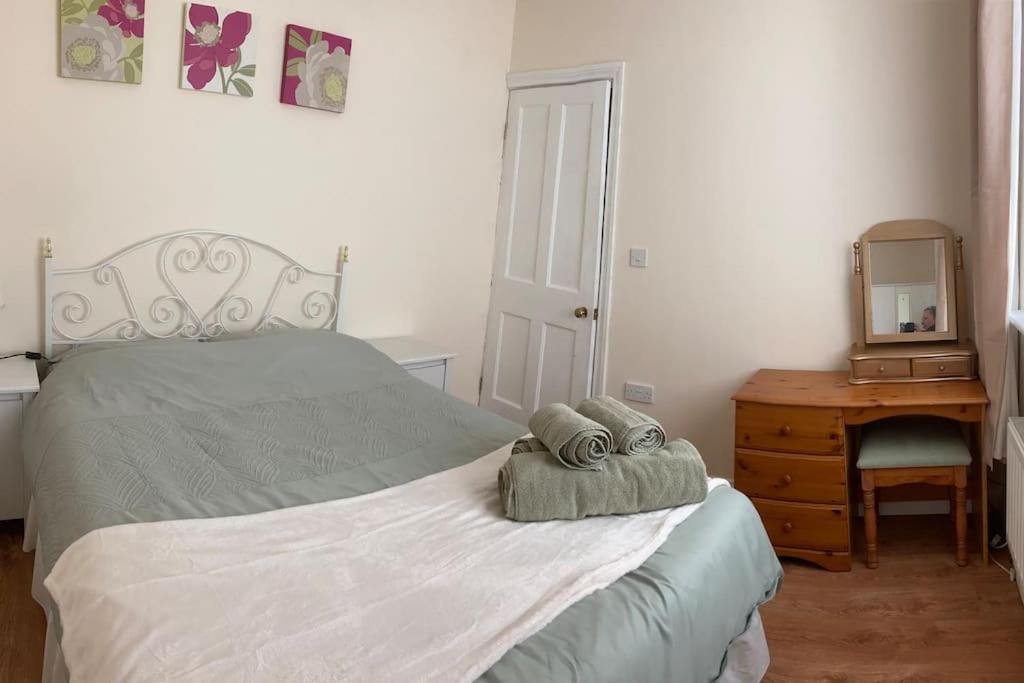 Challoner House - sleeps 5