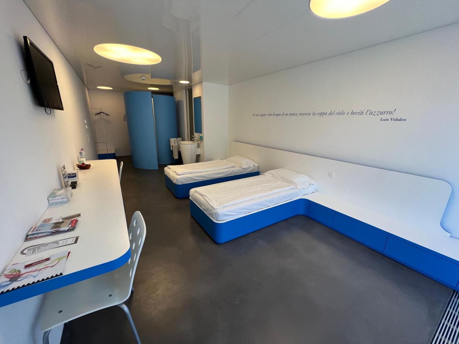 Chromotel self check-in