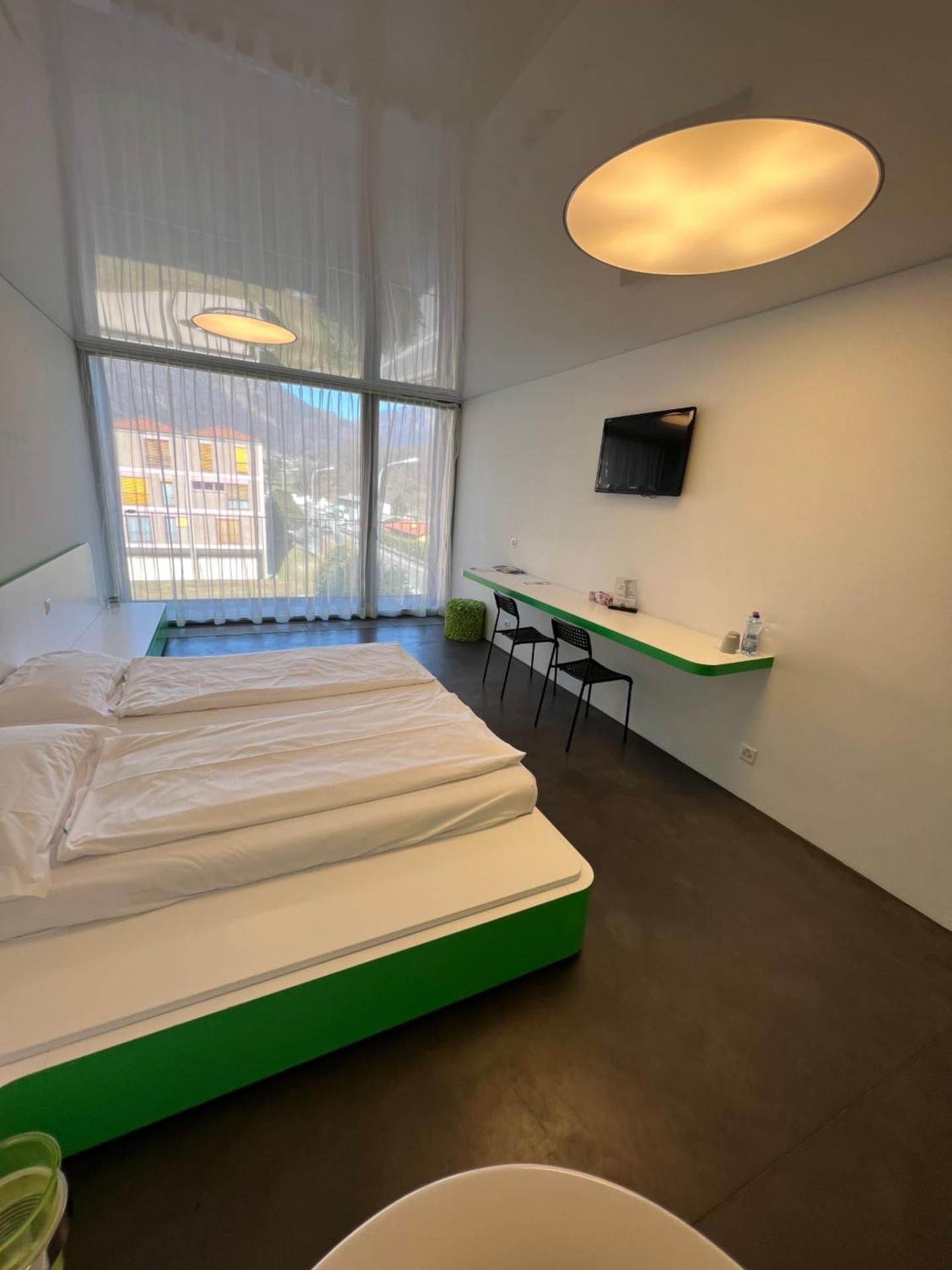 Chromotel self check-in