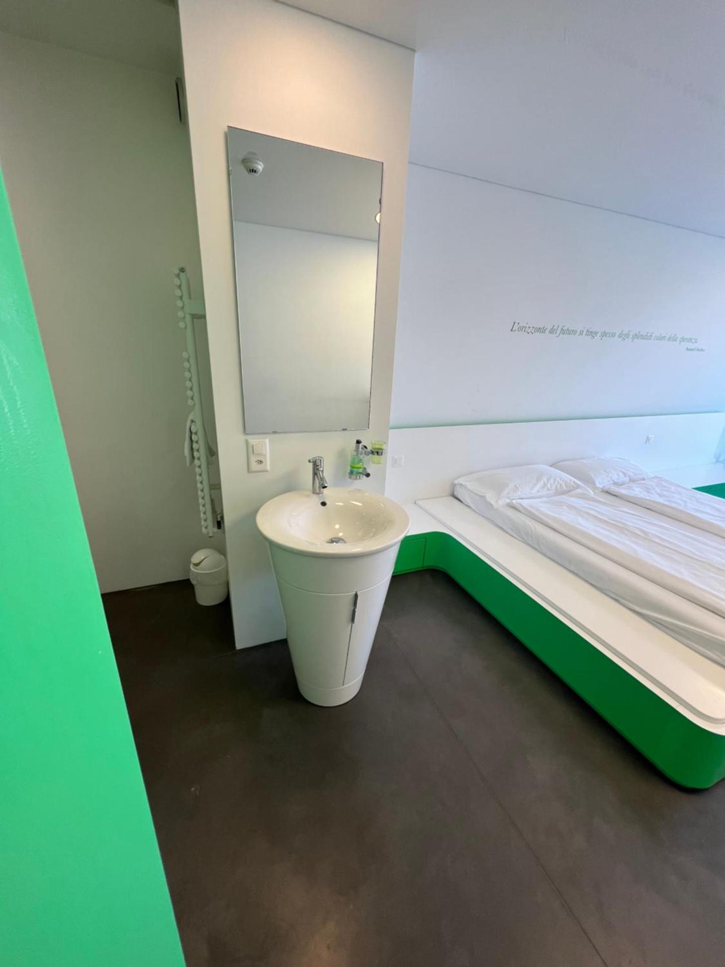 Chromotel self check-in