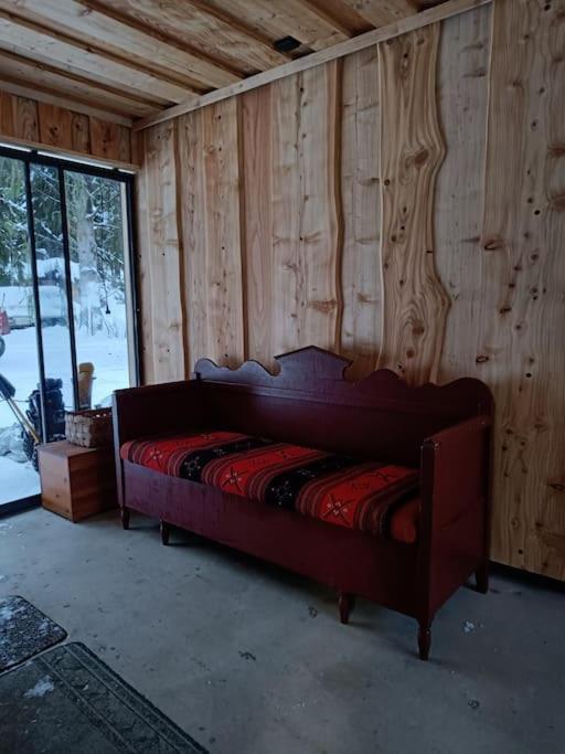 Alapihan Arboretumin vierasmaja ja sauna