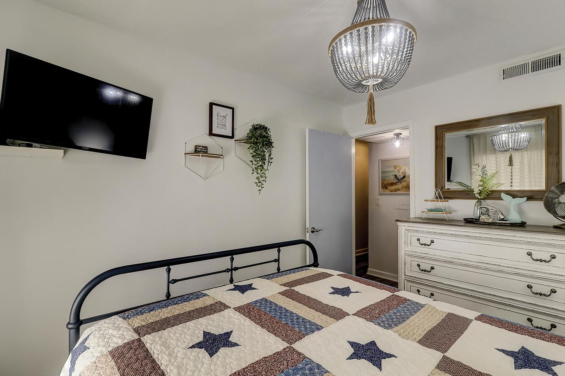 Spa On Port Royal Sound 2217