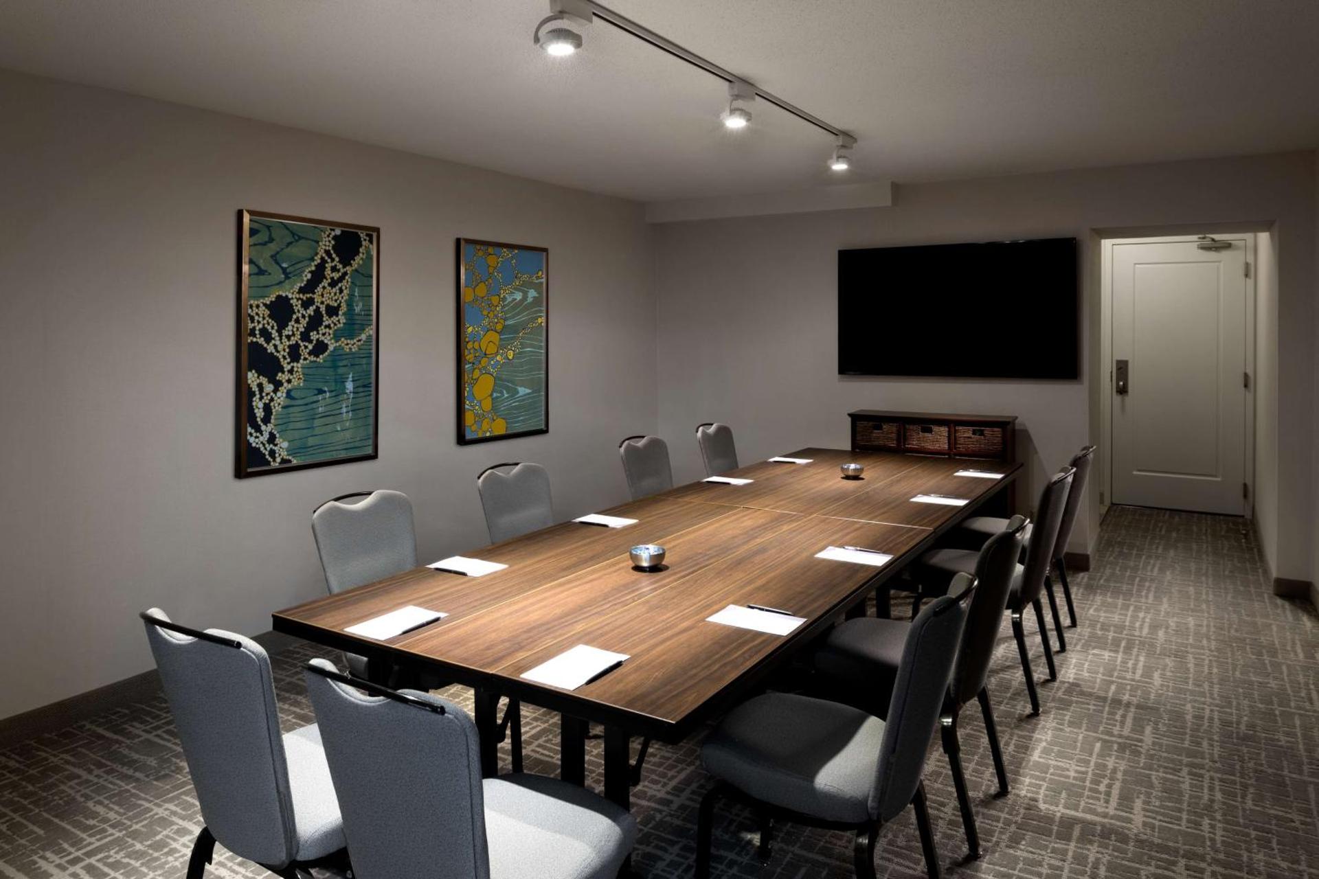 Meeting/conference room