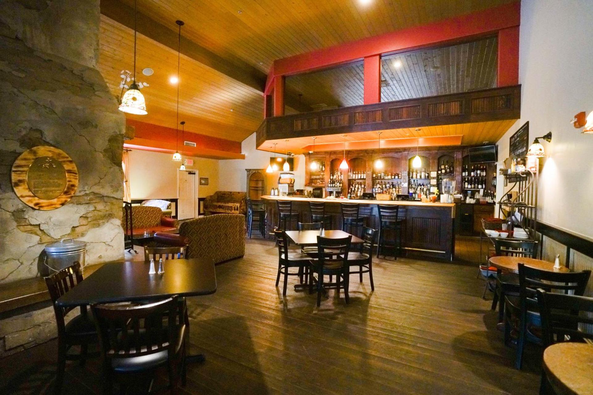 Restaurant/places to eat