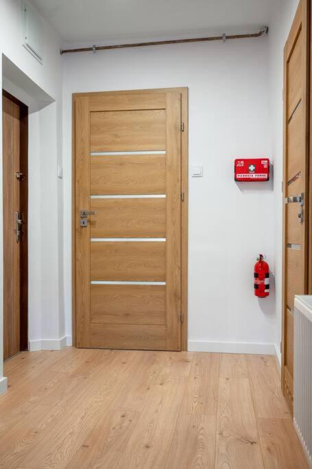 Blick Apartments - Waterfront Green Apartment