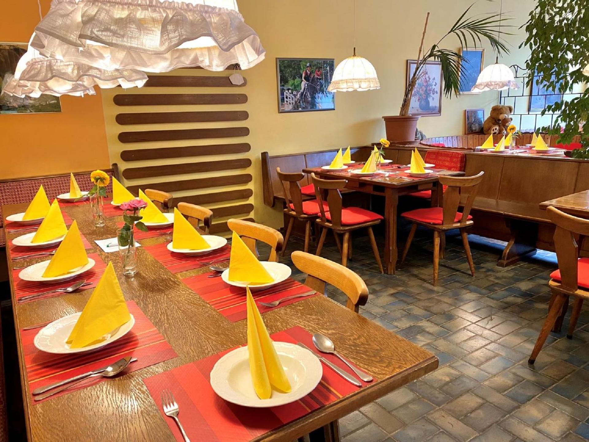 Restaurant/places to eat