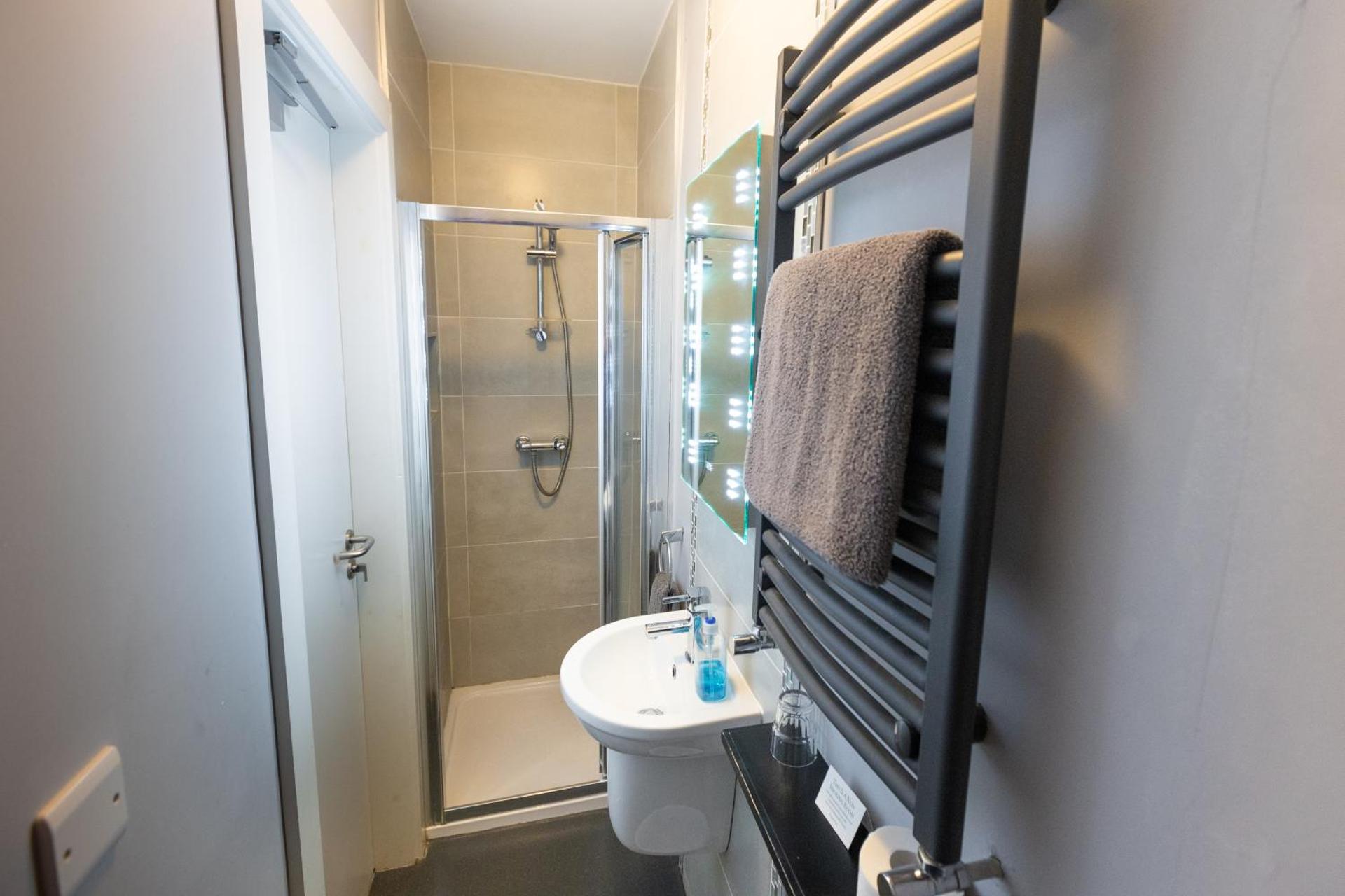 Behan's Horseshoe Bar & Restaurant