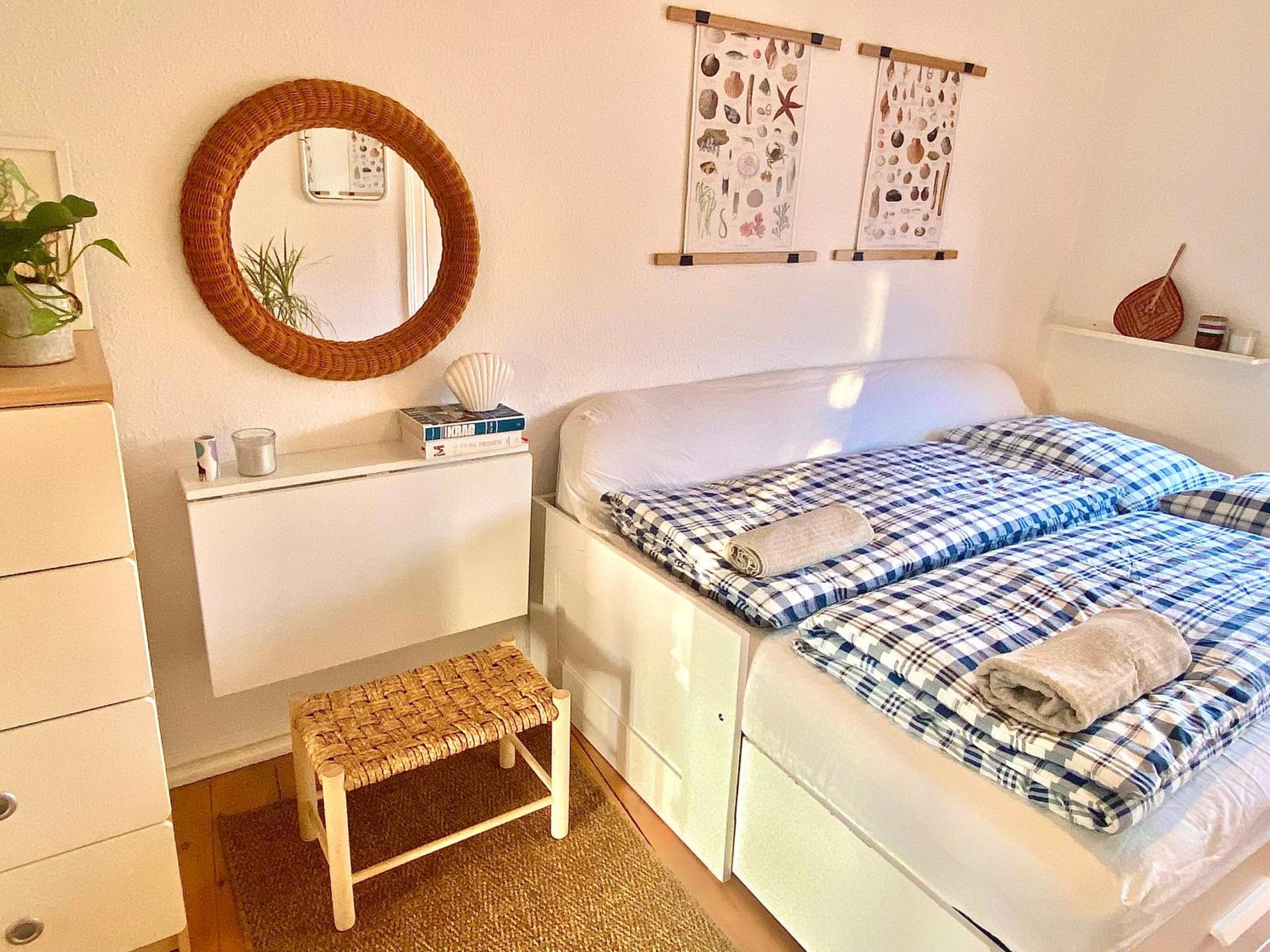 En hel lejlighed i midtbyen - centralt, tæt på alt og med parkering!