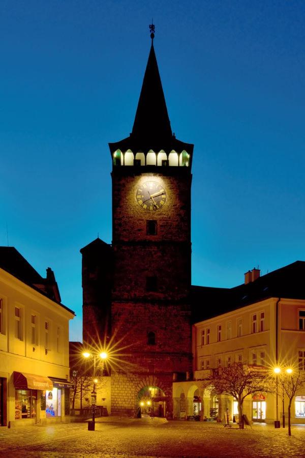 P&P Jičín Apartments - soukromé 2-3 lůžkové pokoje s vlastní kuchyní a koupelnou