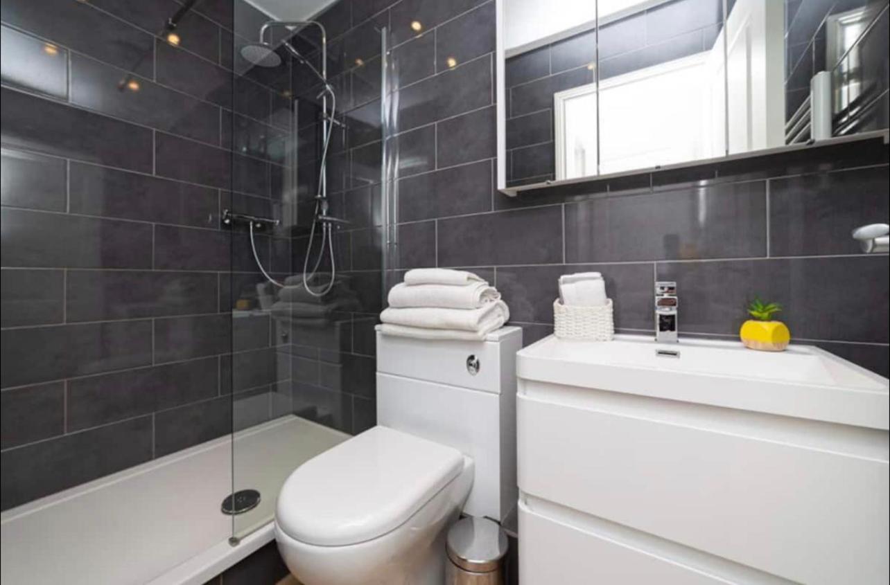 Beautiful 1BD apartment on the King’s Road Chelsea