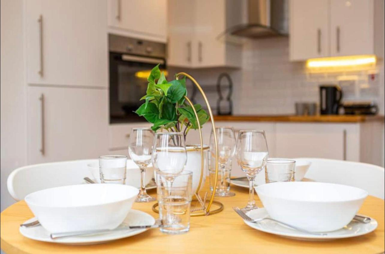 Beautiful 1BD apartment on the King’s Road Chelsea