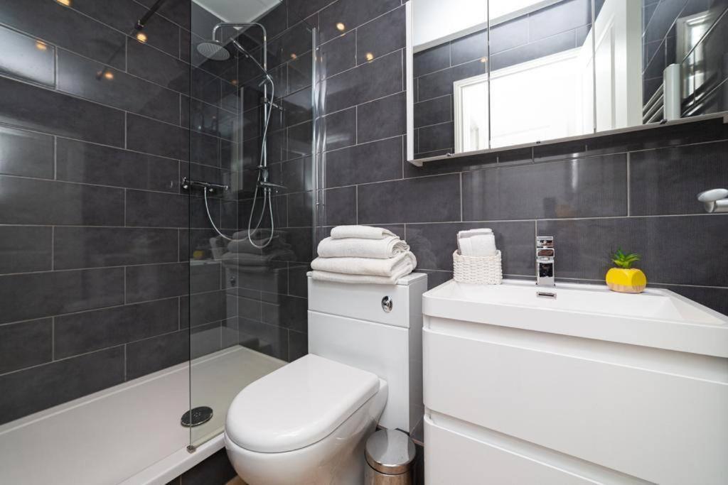 Beautiful 1BD apartment on the King’s Road Chelsea