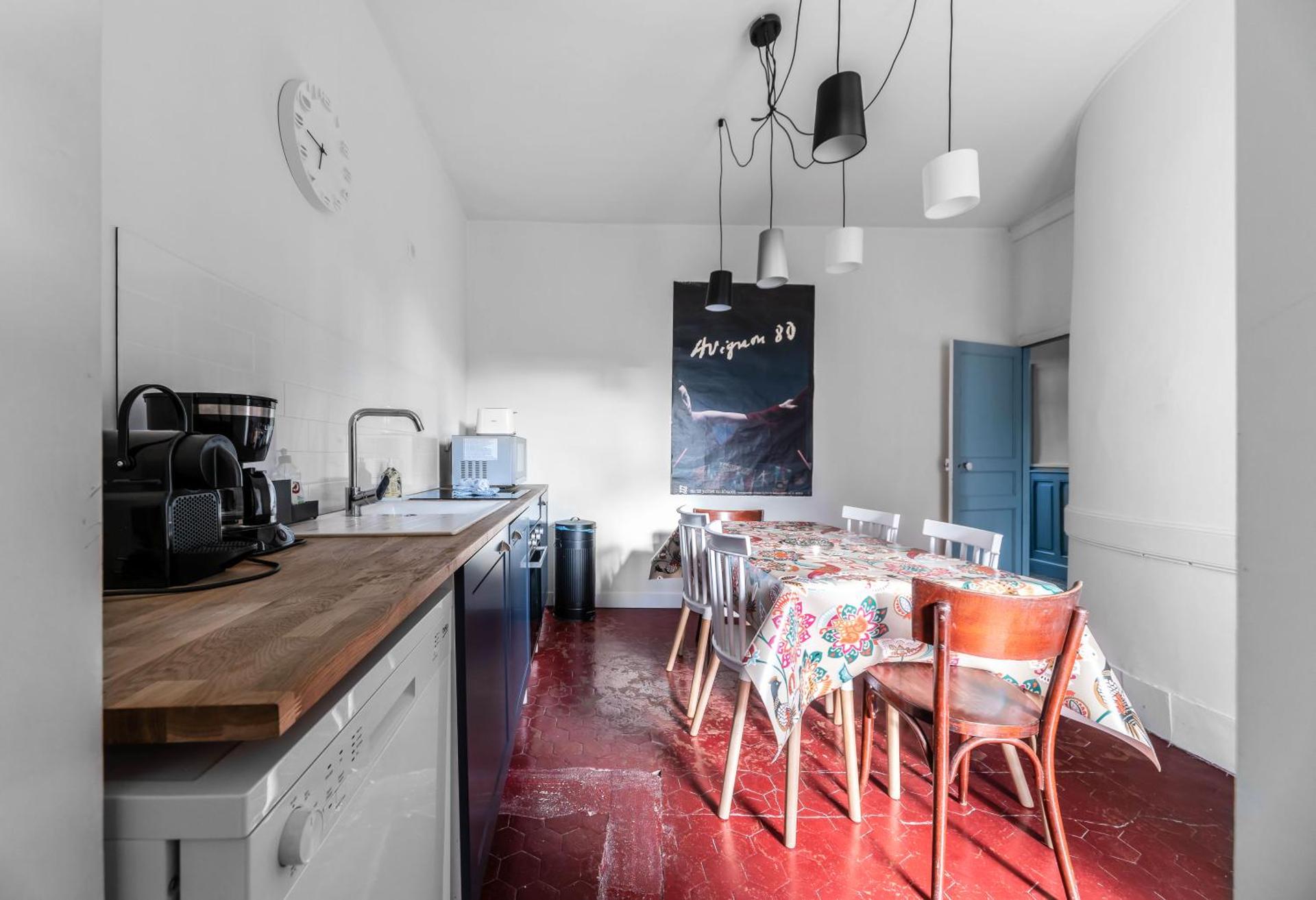 Coffee/tea facilities