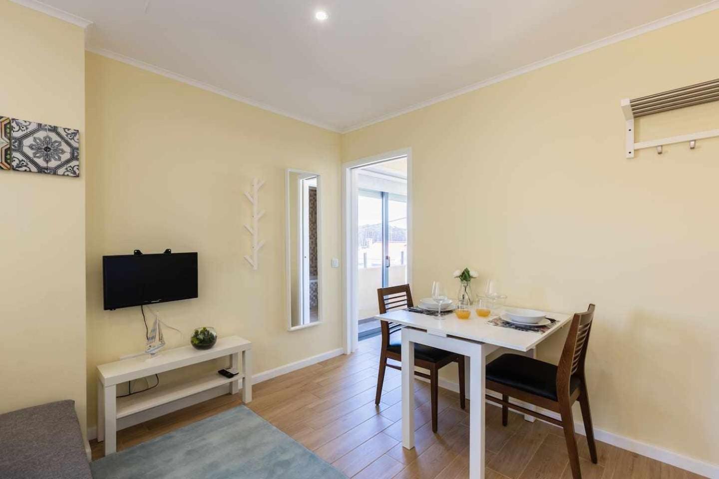 Apartment with City View