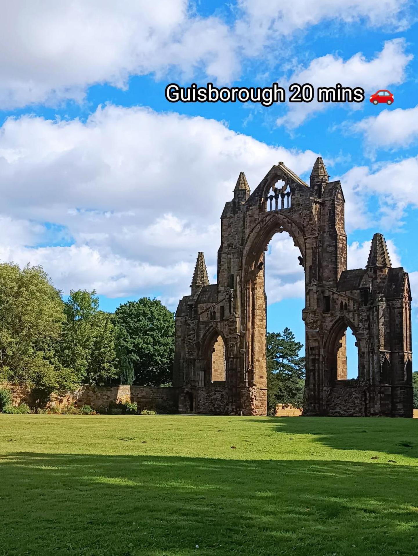 Family friendly home Saltburn with Seaview