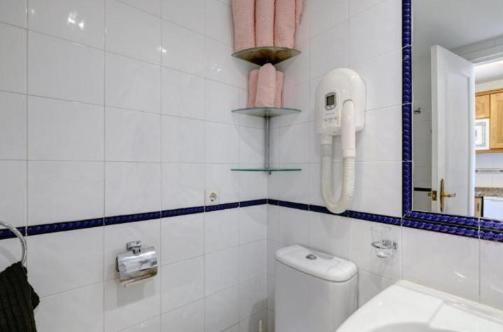 EL ESTUDIO DE LA PLAYA BENALBEACH 324 Gran Terraza vistas al mar