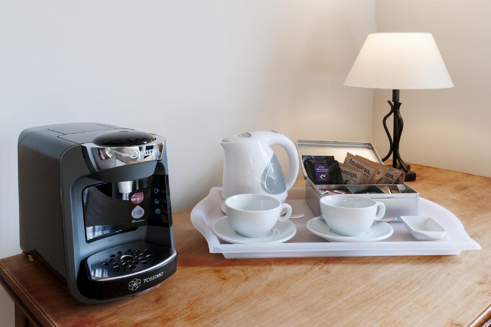 Coffee/tea facilities