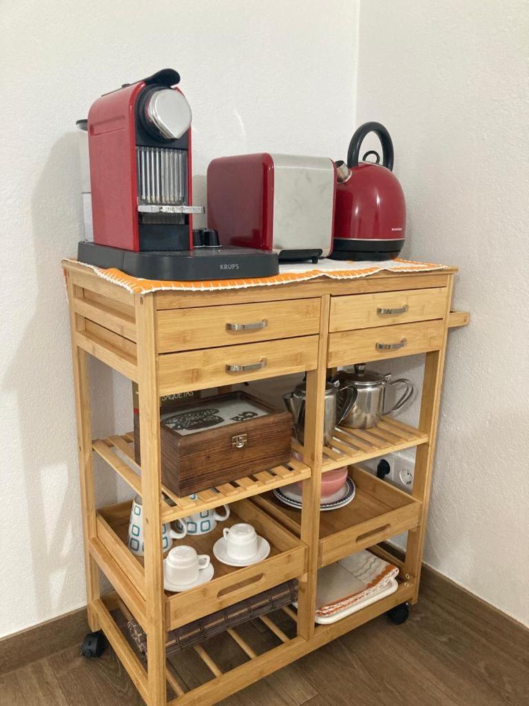 Coffee/tea facilities