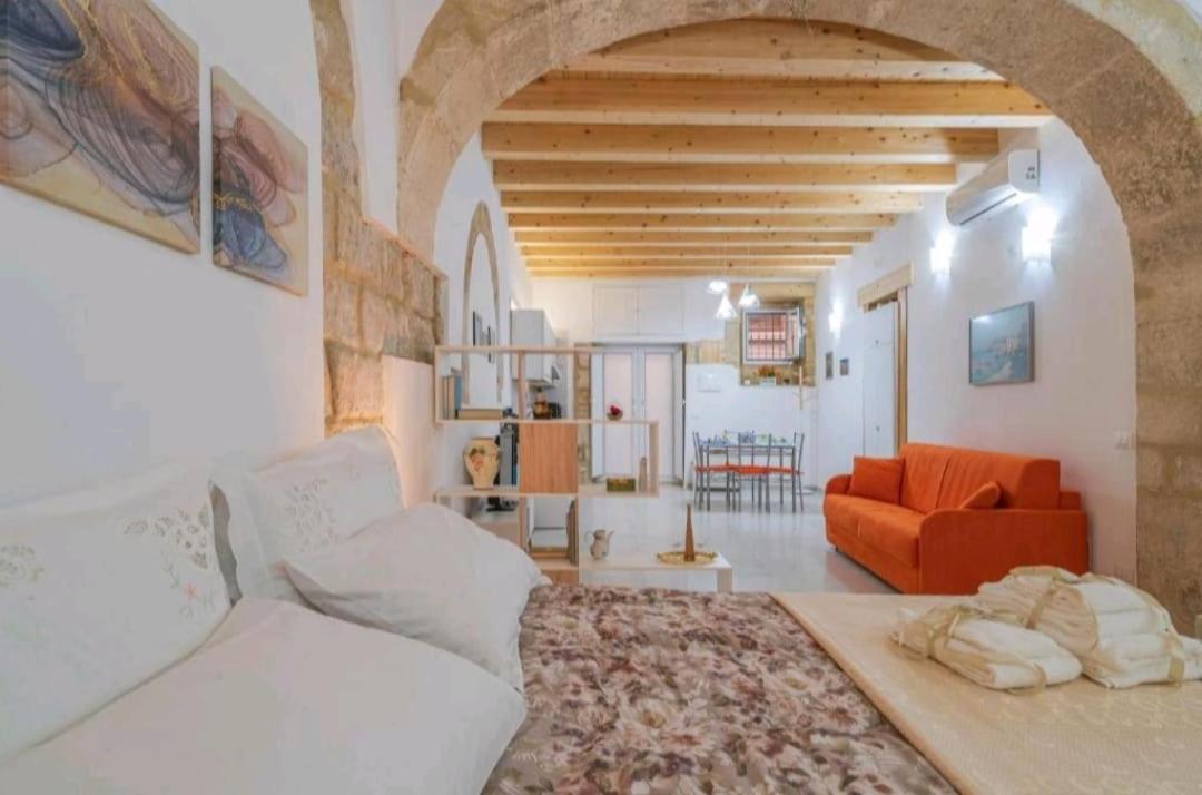 LA CASA DEI CANDELAI