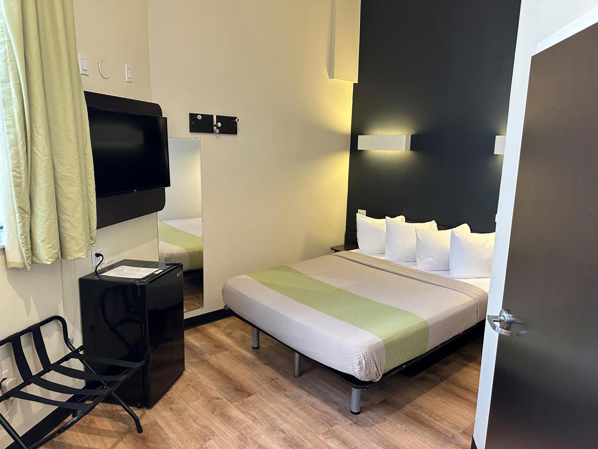 Feather Factory Hotel