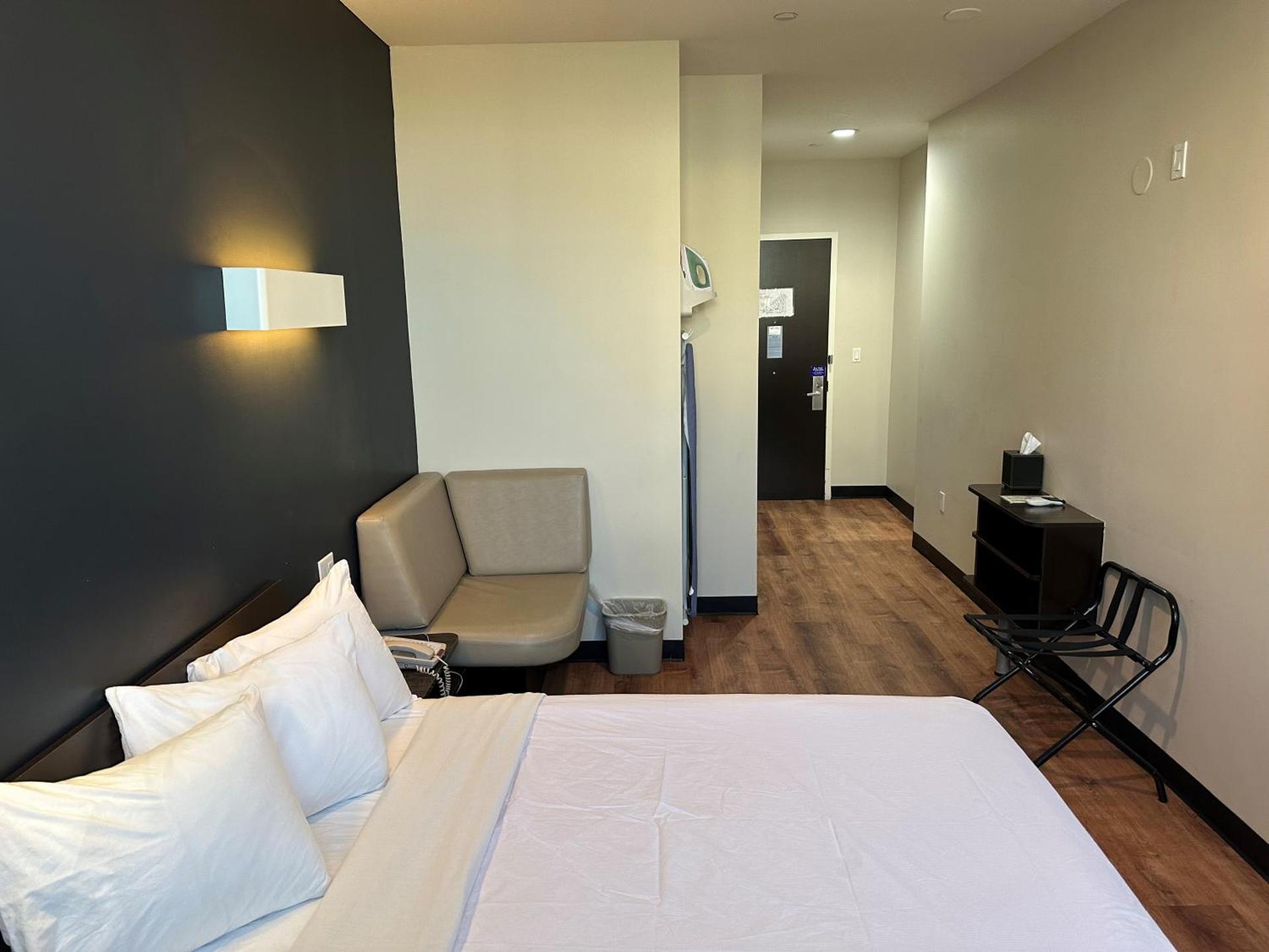 Standard Room Disability Access