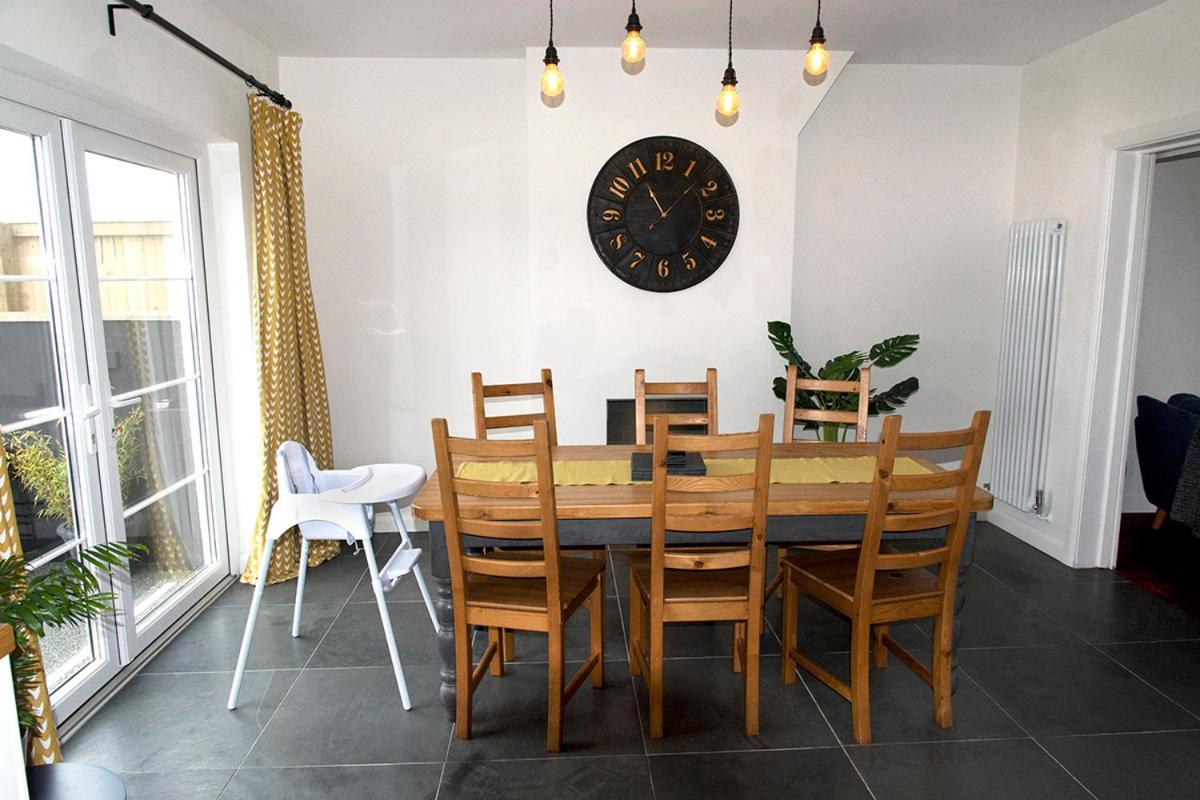 The Haven, Fishguard, ideal for Beach, coastal path and town!