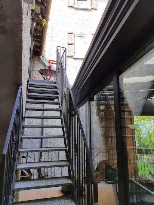 The Ivy House in the Castle