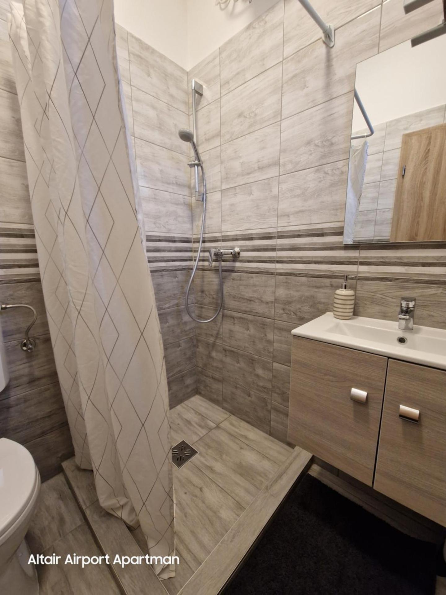 Altair Airport Apartman