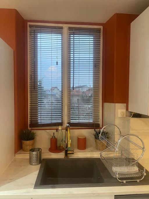 MIRA - Sublime apartment close to train station