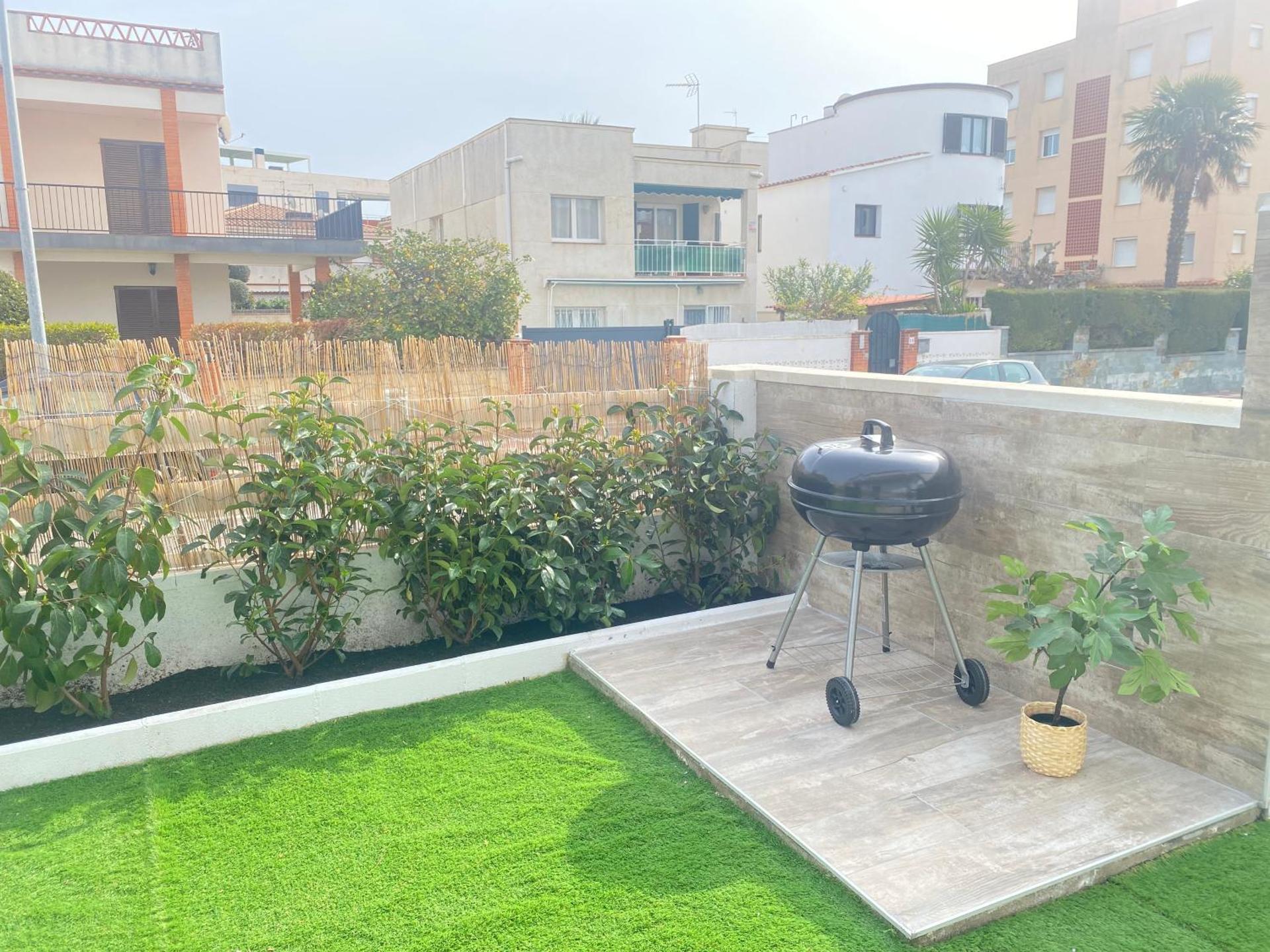 SolCavet 2 con jardin y vistas mar (Portaventura)