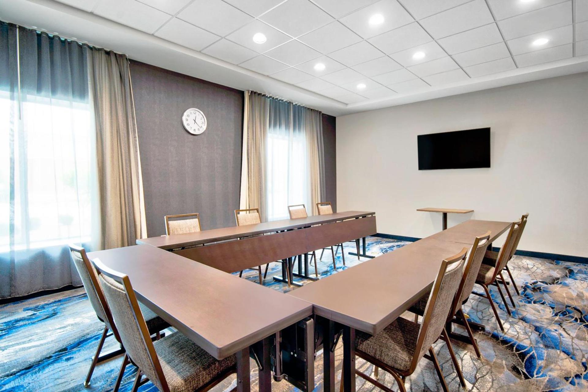 Meeting/conference room