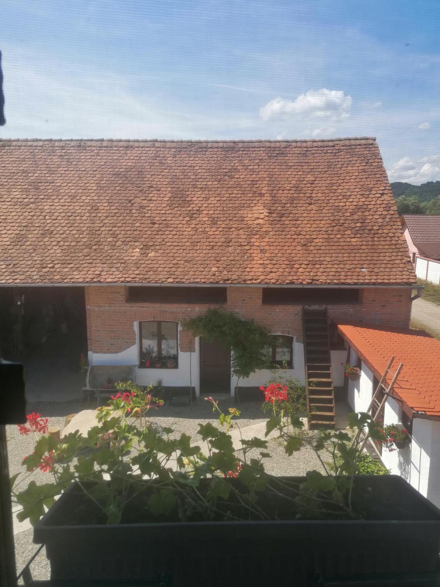 Inner courtyard view