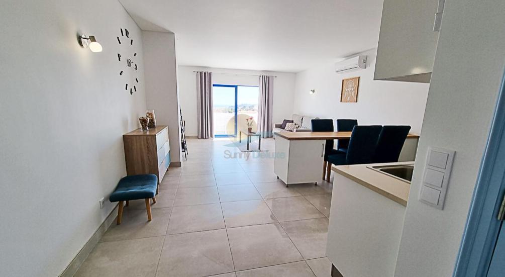 Alta Oura Prime by Sunny Deluxe