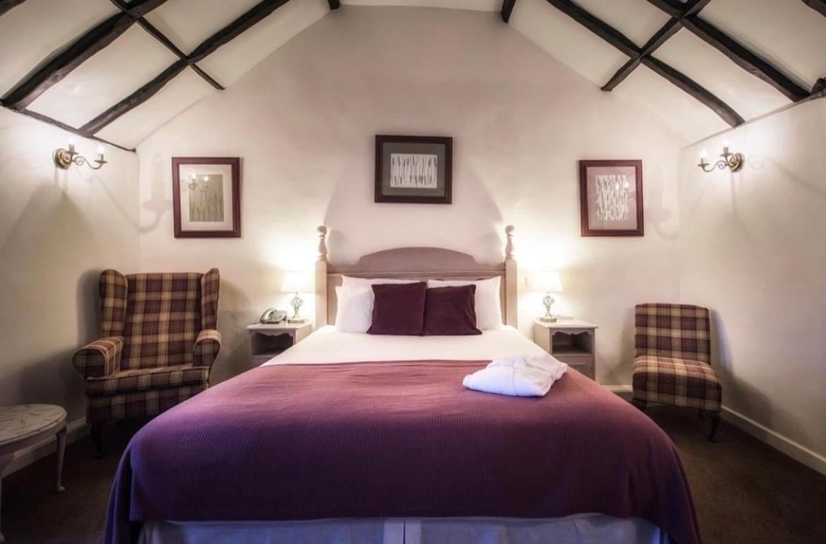 Bert's Rooms at The Black Horse Inn