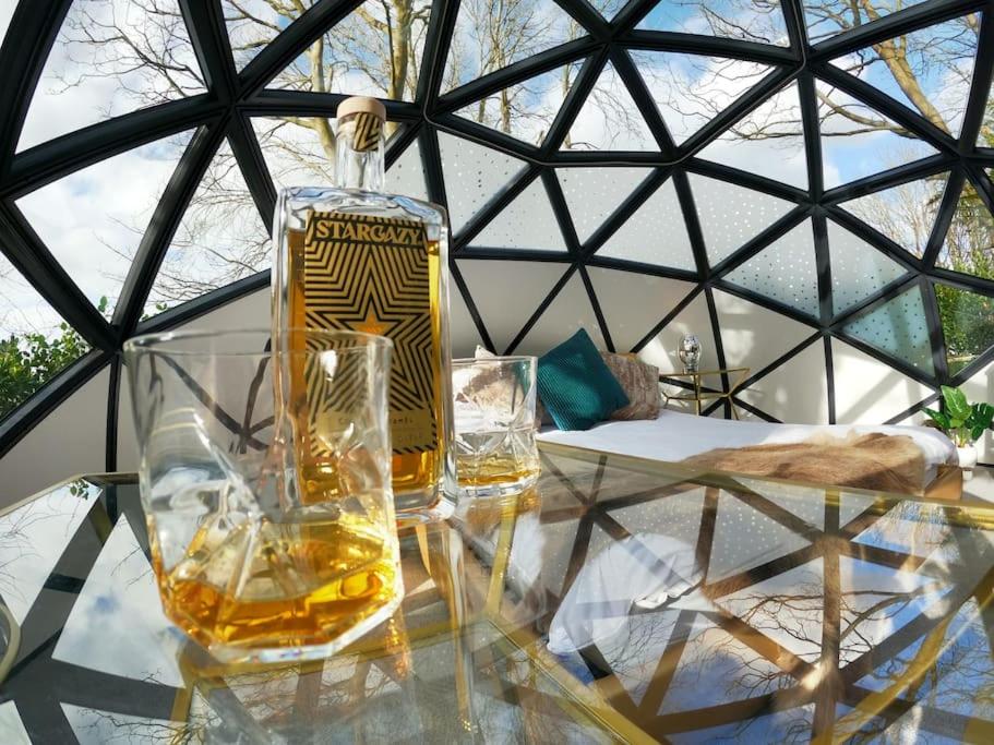 Romance - Stargazing - Hot tub & sauna!