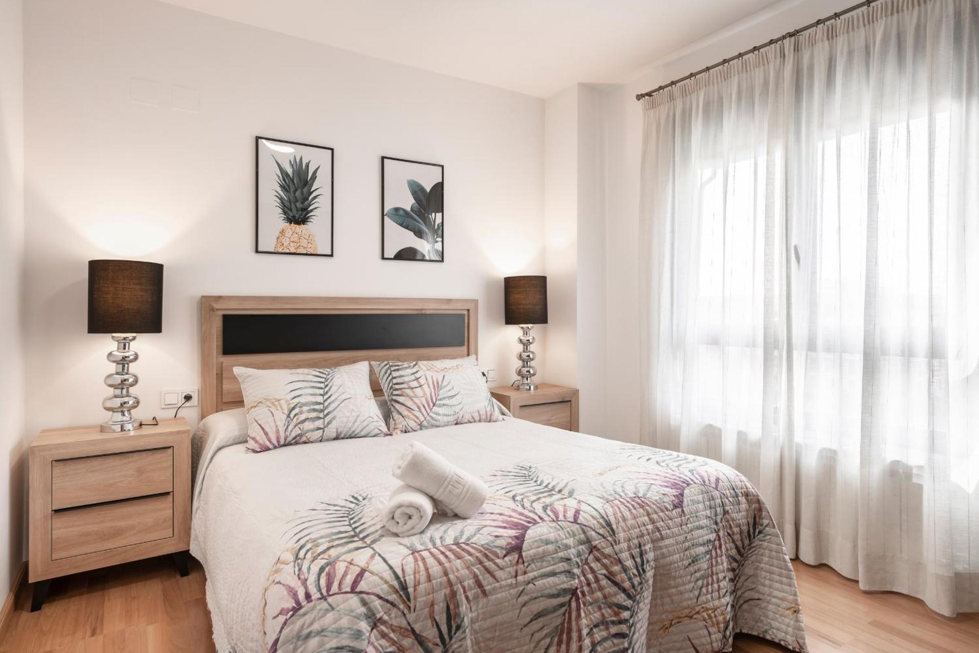 EnjoyGranada EMIR 4C + Parking