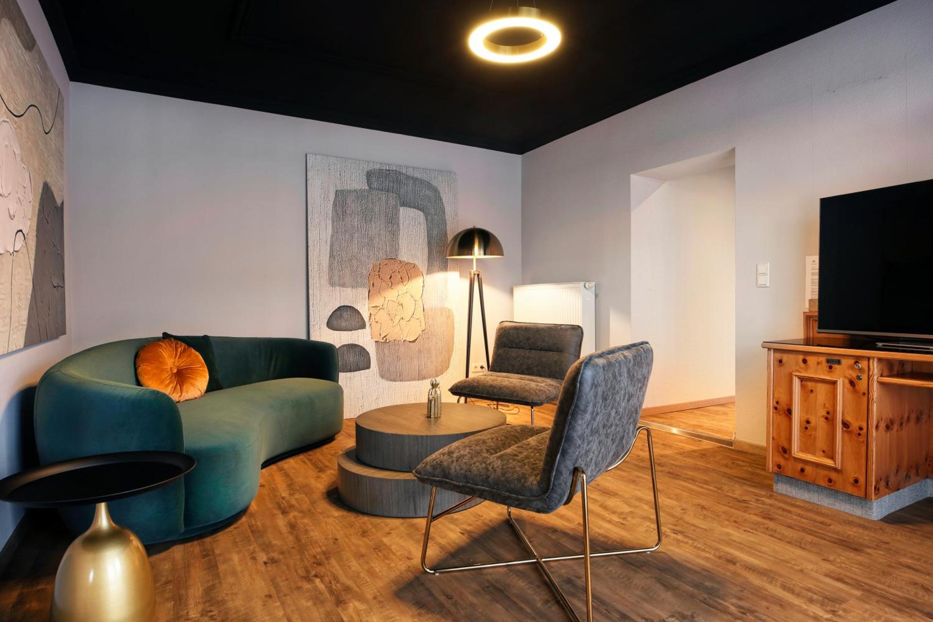 Photo of the whole room