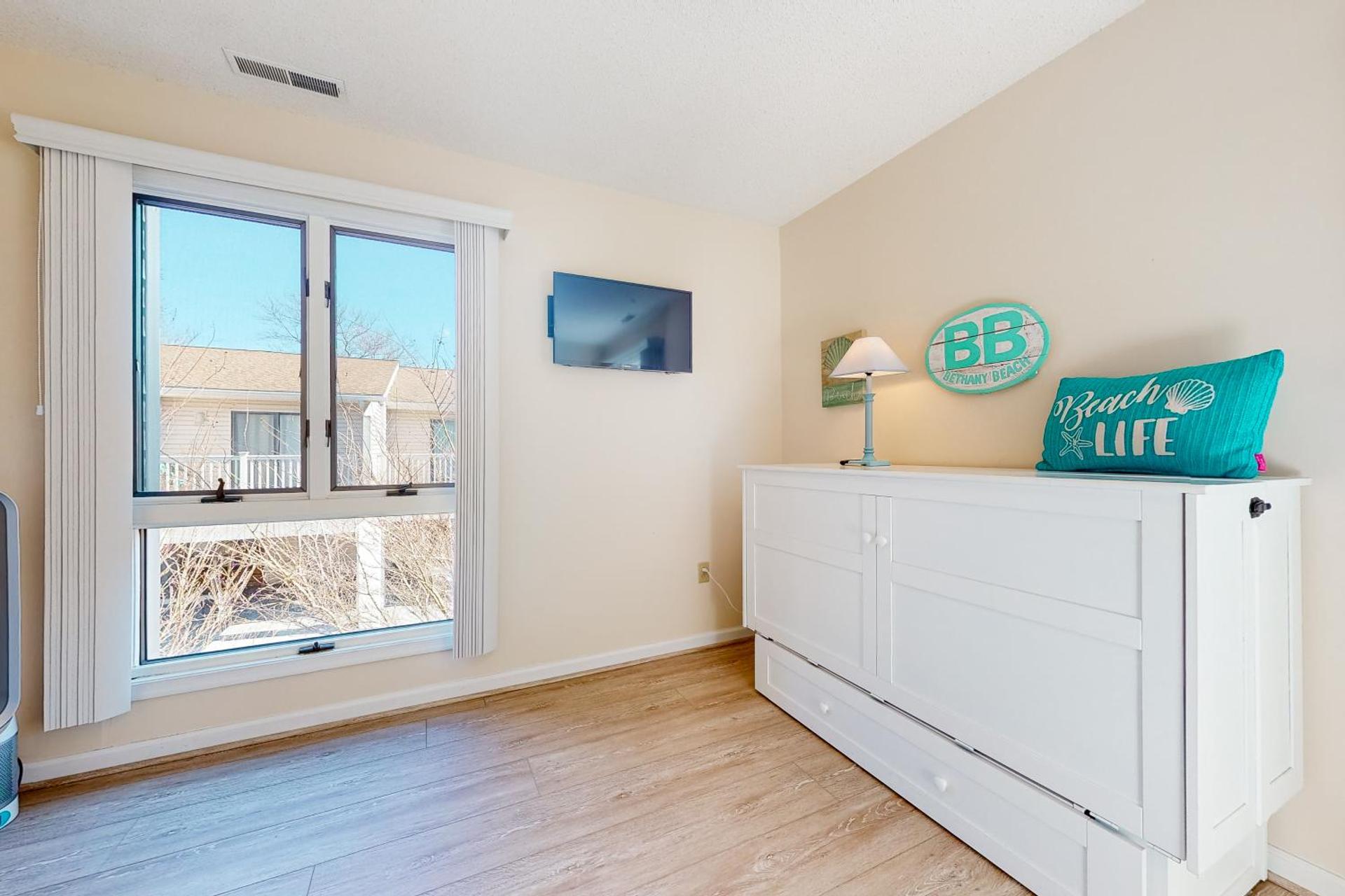 Sea Pines Village --- 8 Sea Pines Village