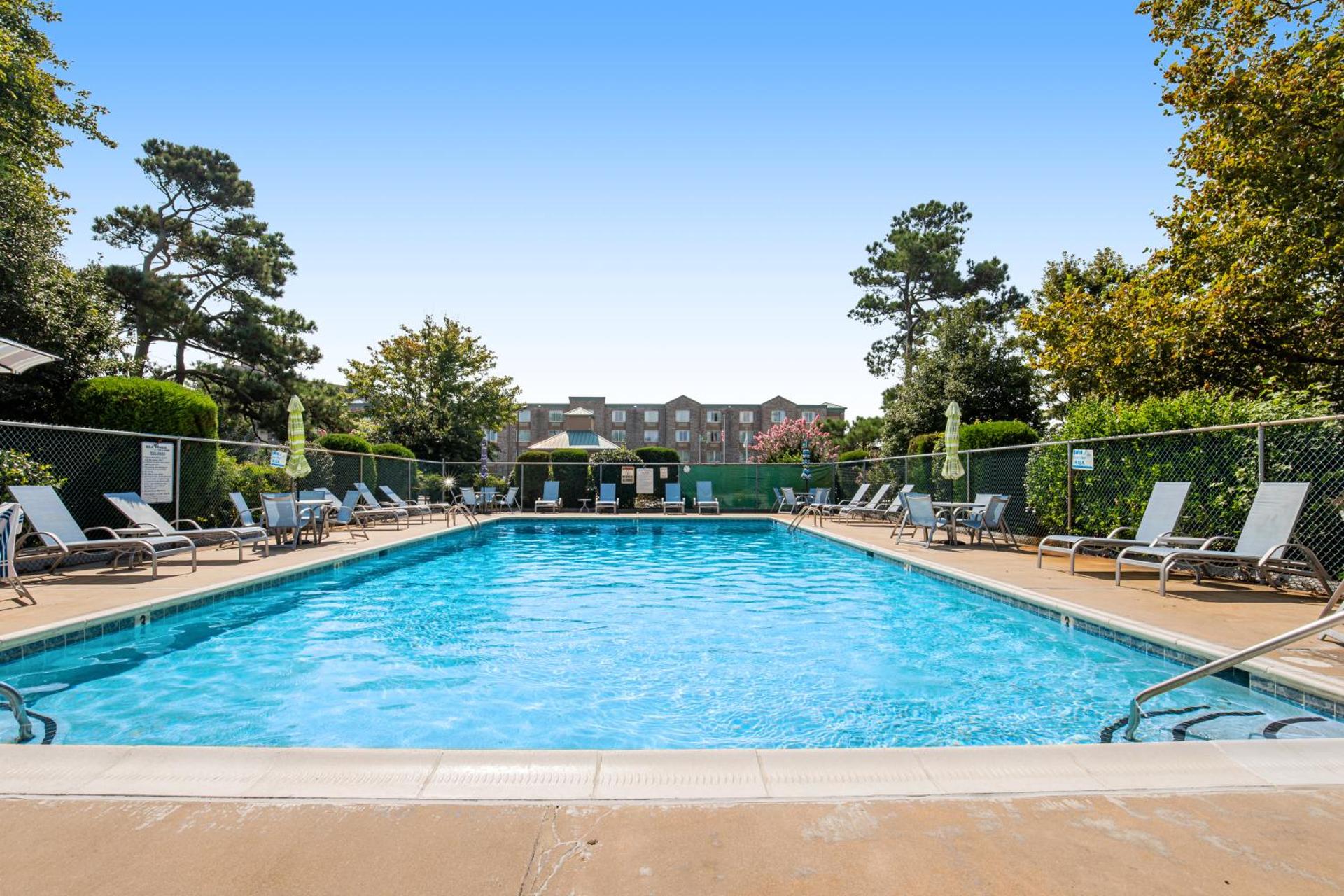 Sea Pines Village --- 8 Sea Pines Village