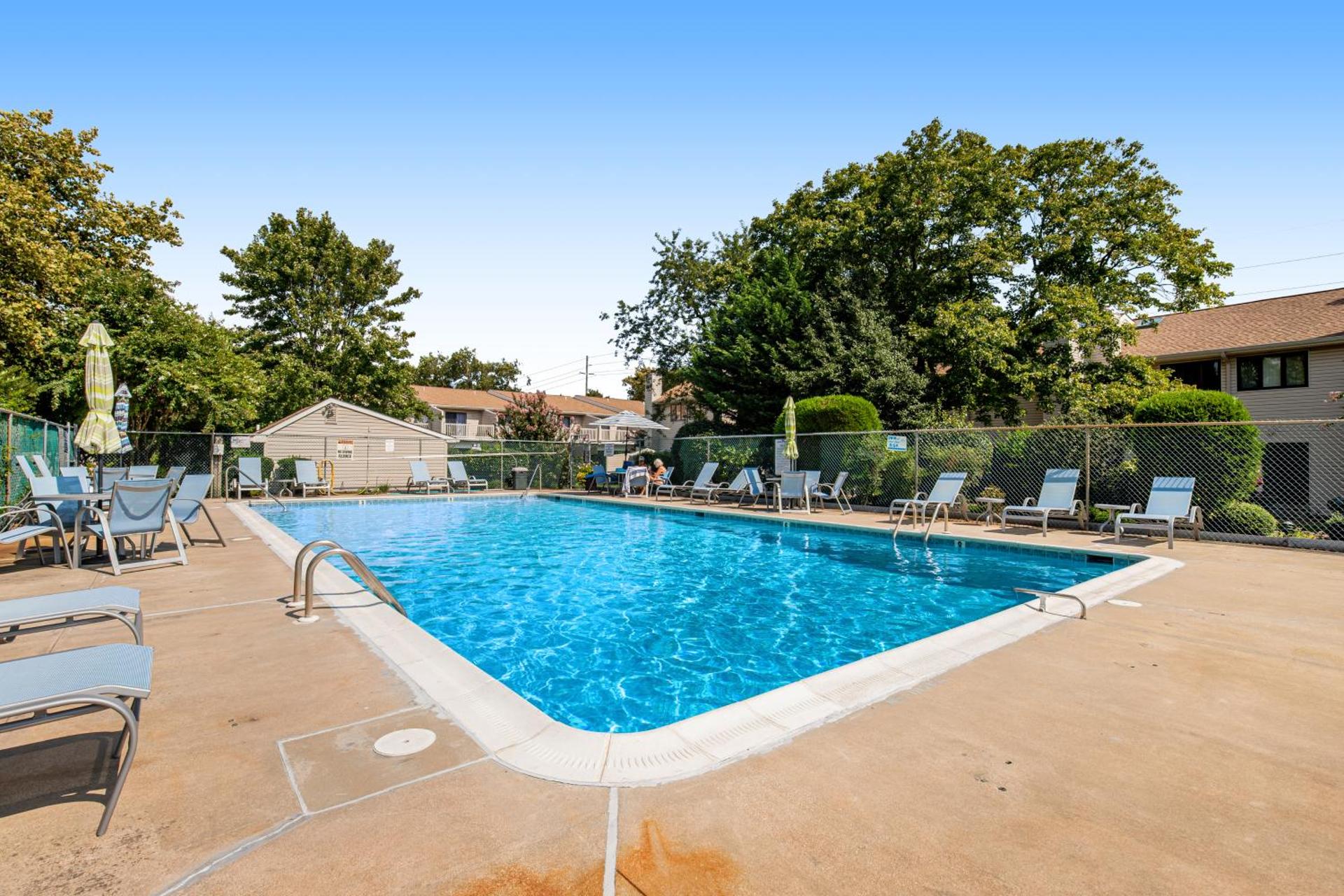 Sea Pines Village --- 8 Sea Pines Village