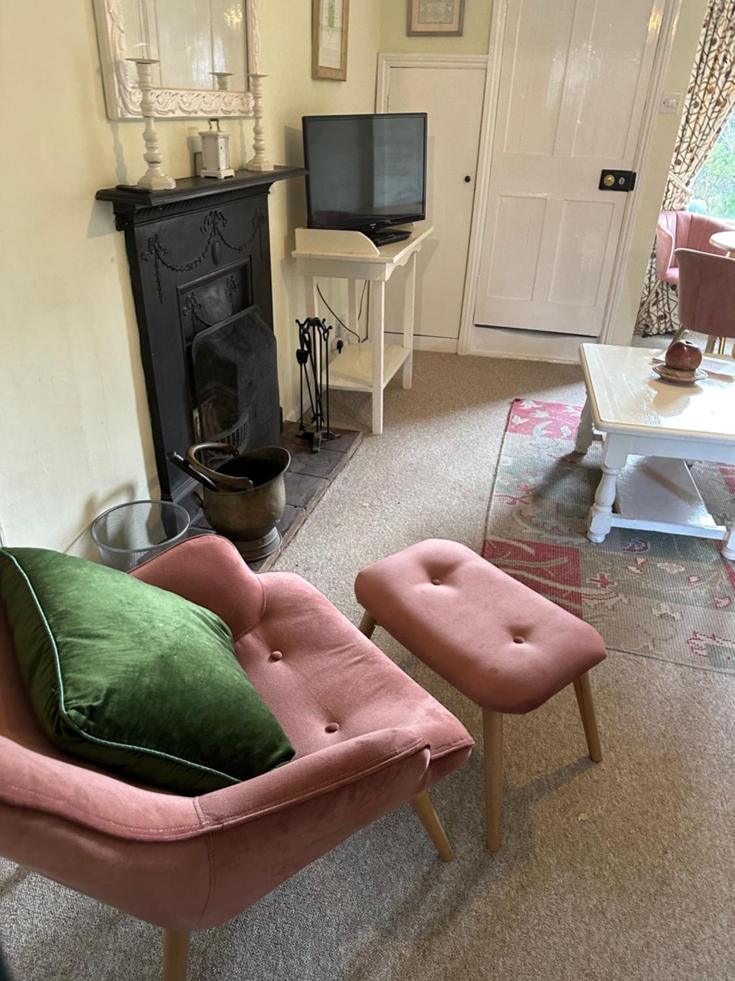 2 bedroomed cottage near quay