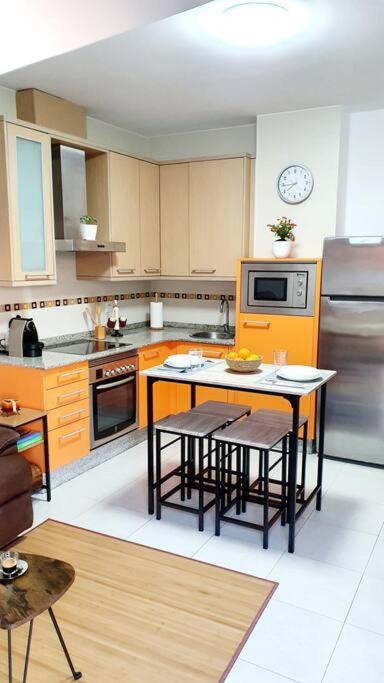 atico con gran terraza a 500m del mar