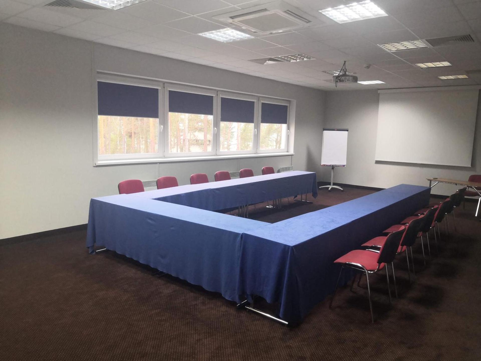 Meeting/conference room