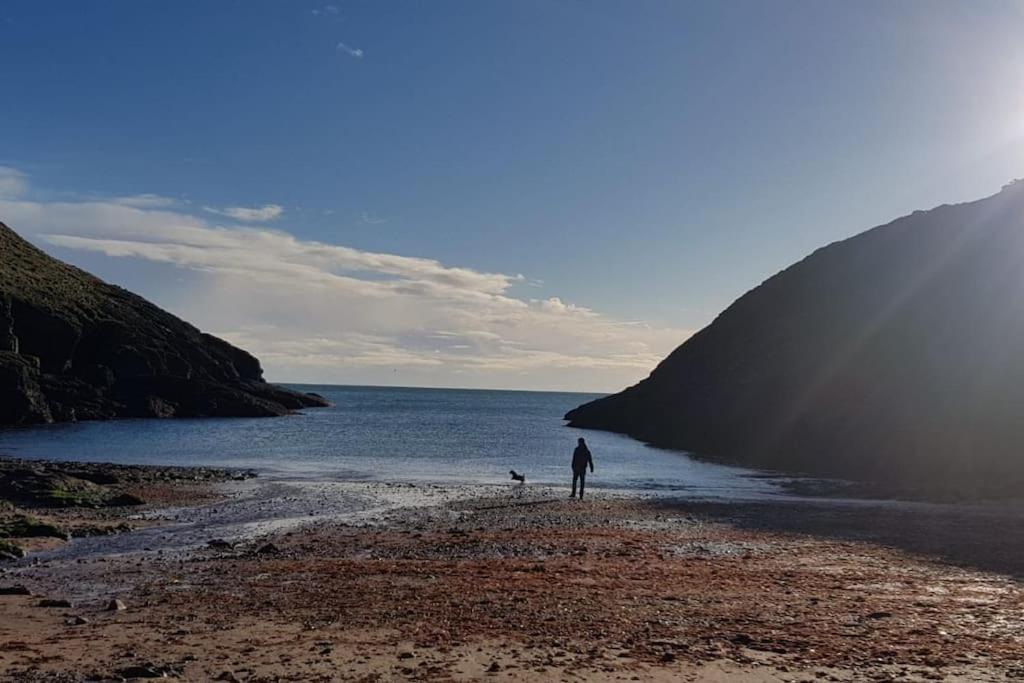 Beautiful one bed with stunning sea view