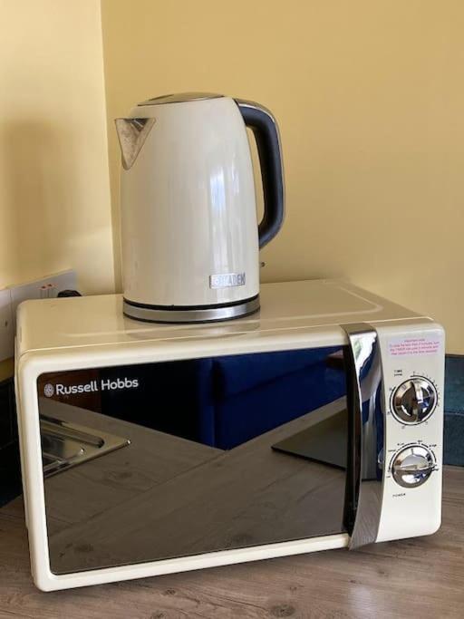 Beautiful one bed with stunning sea view