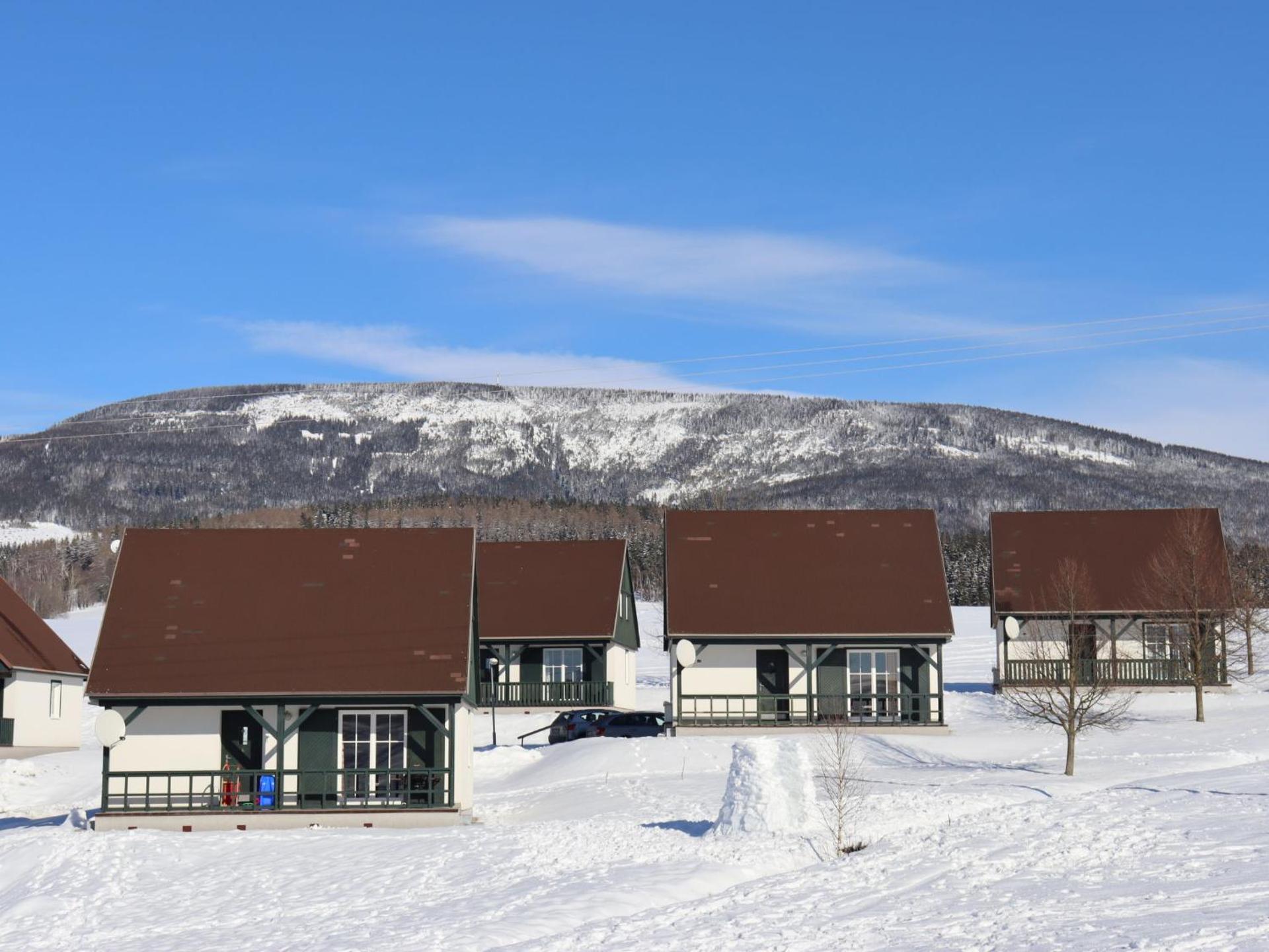 Holiday Home Holiday Hill by Interhome