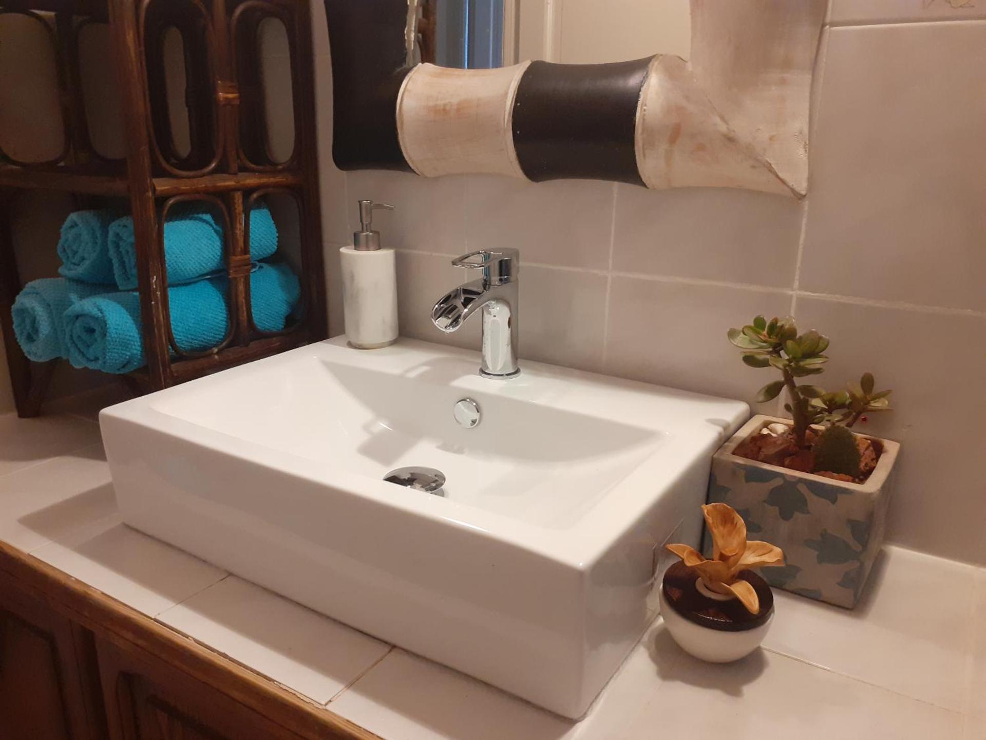 Villa 3 étoiles près des plages, Parking, Wifi, Clim