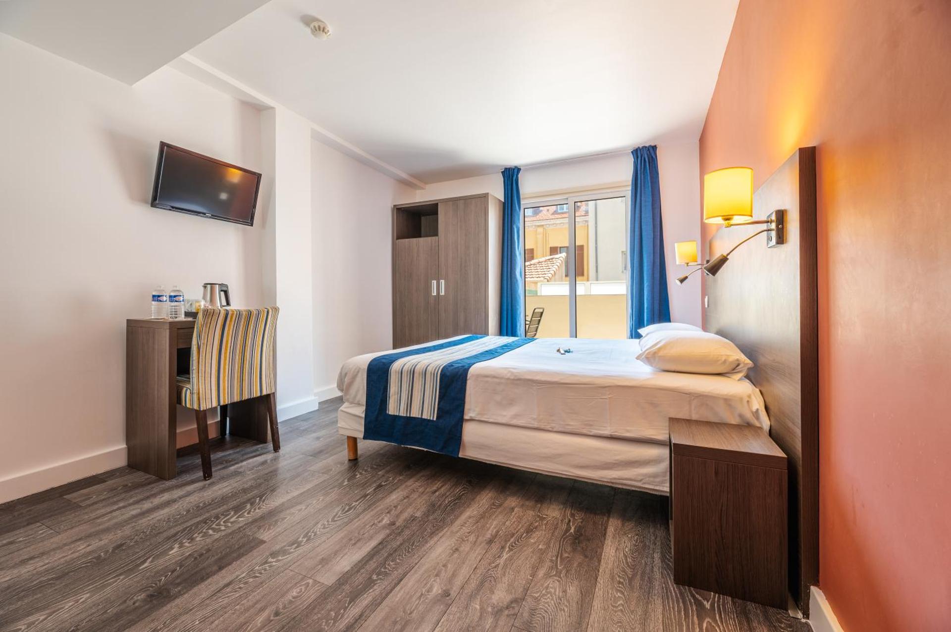 Double Room with Terrace