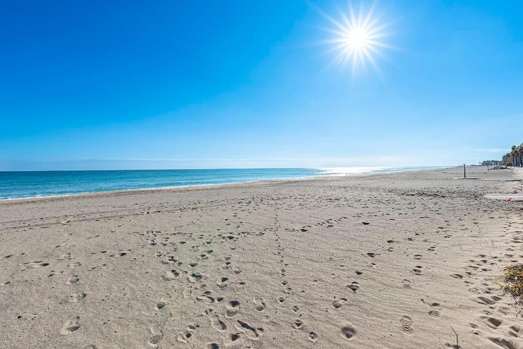 Luxury Casa con piscina, wifi, 150m dal mare